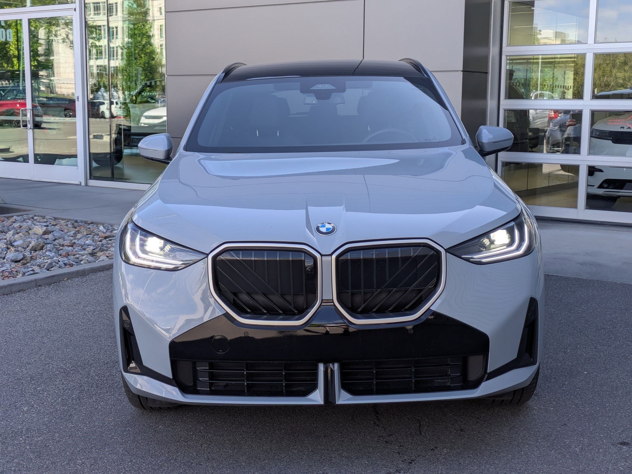 Used 2025 Gray Metallic BMW 30 xDrive image 2