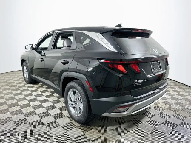 New 2026 Black Hyundai SE image 5