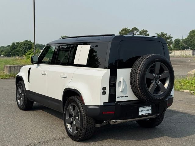 New 2026 Fuji White Land Rover S image 3