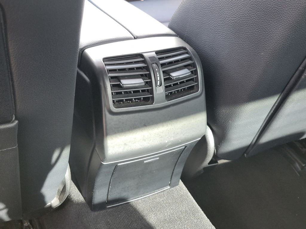 Used 2011 Black Mercedes-Benz E 350 image 9