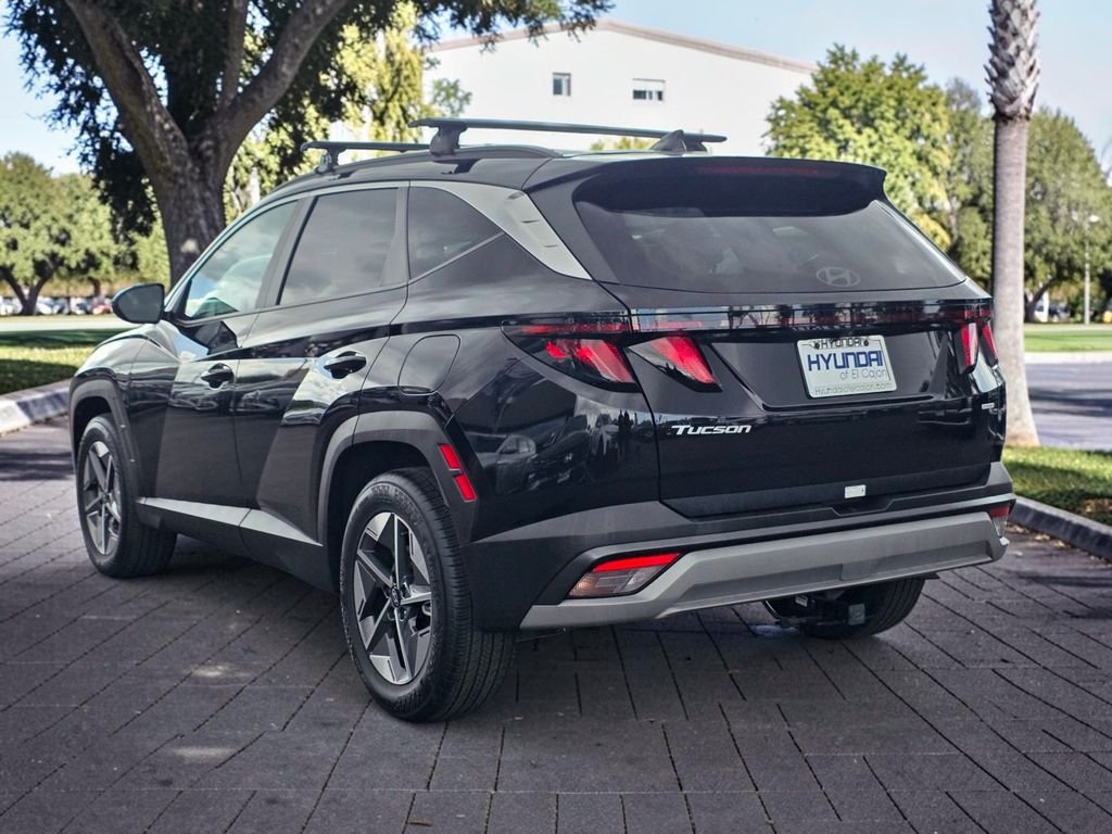 Certified Used 2025 Black Hyundai SEL image 7