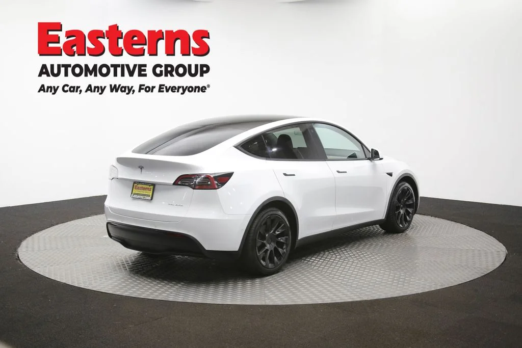 Used 2022 White Tesla Long Range image 34