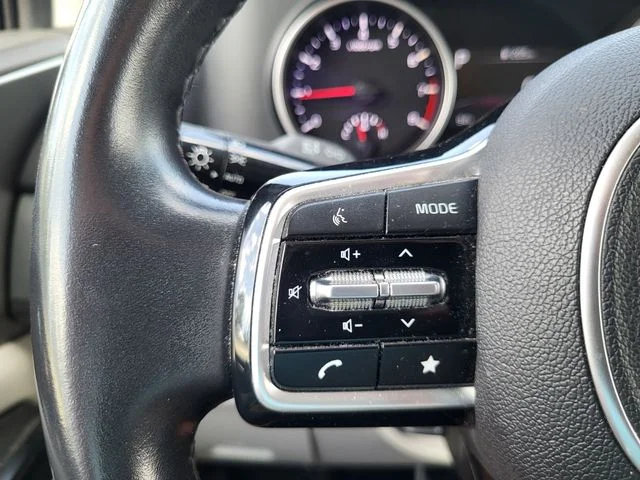 Used 2022 Blue Kia LXS image 19