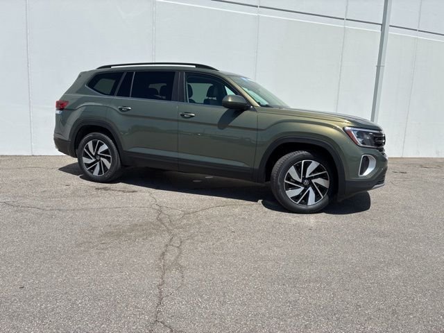 New 2026 Avocado Green Volkswagen 2.0T SE w/Technology image 2
