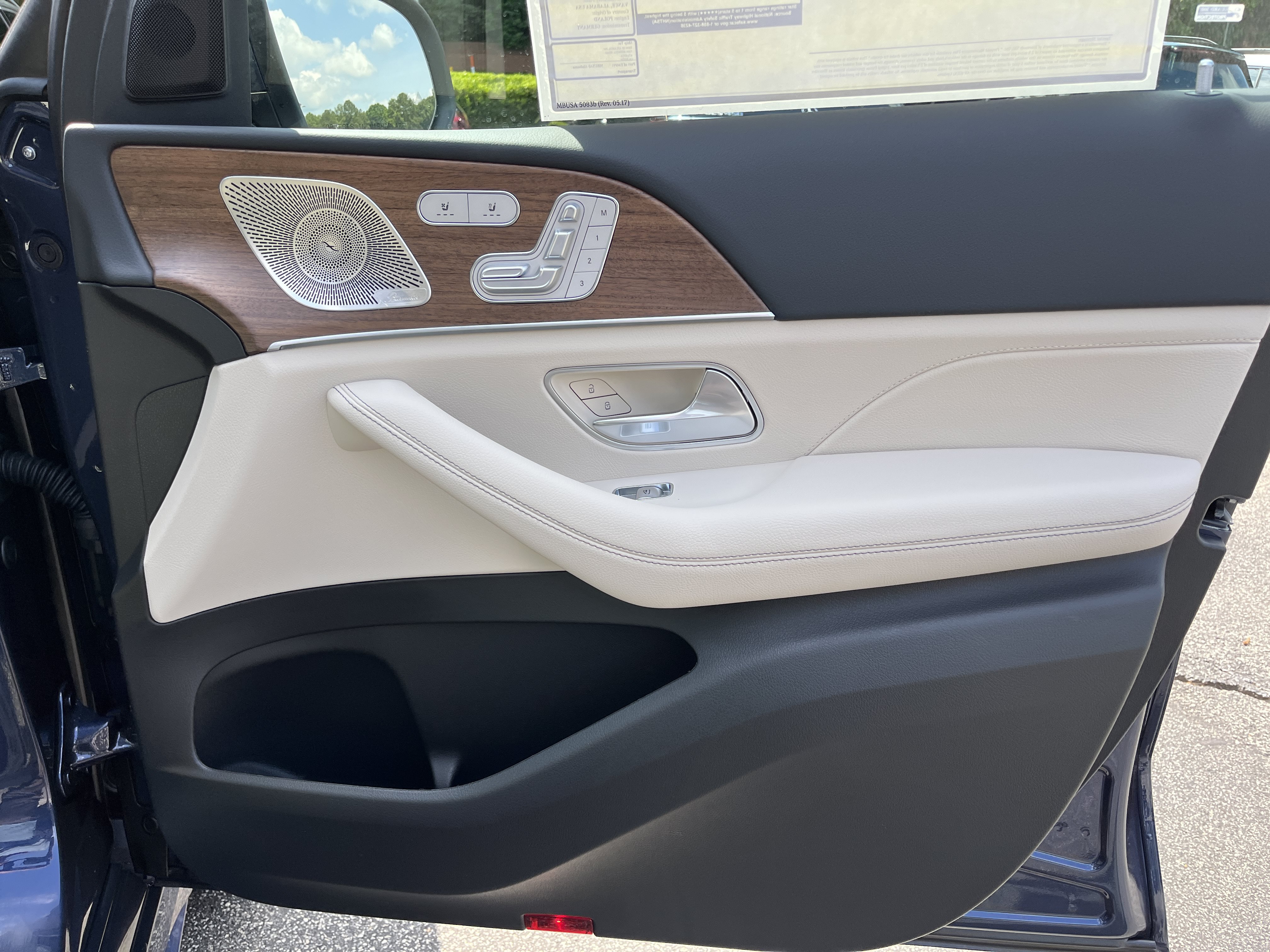New 2026 Twilight Blue Metallic Mercedes-Benz GLE 350 4MATIC® SUV image 43