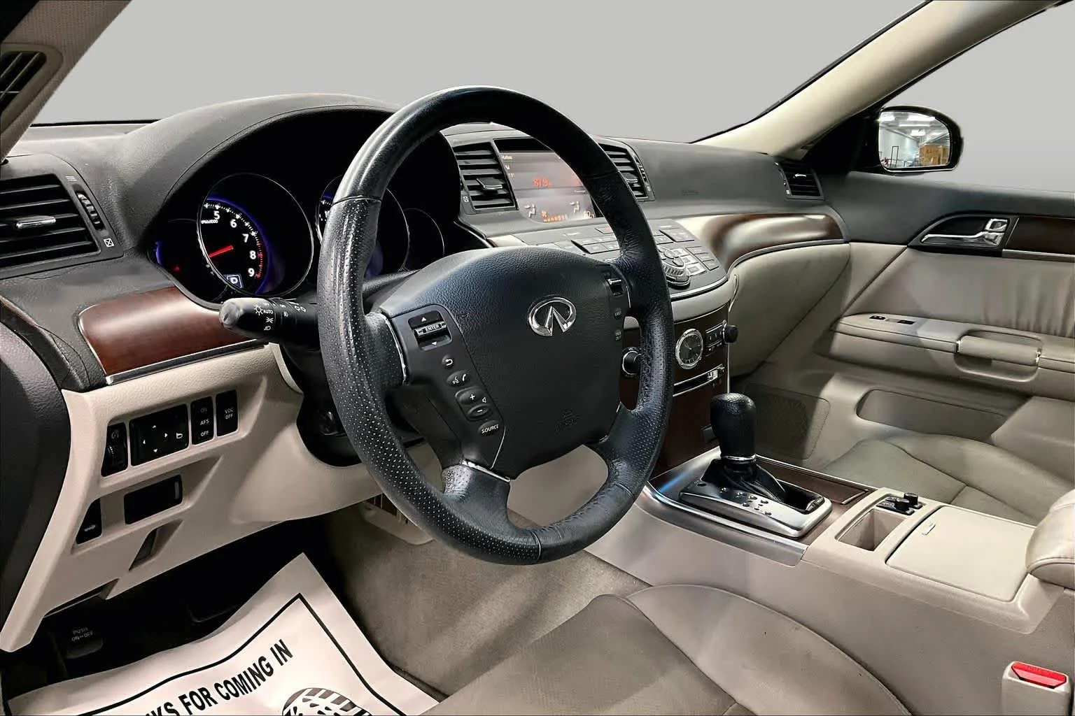 Used 2010 Blue Slate INFINITI  image 17