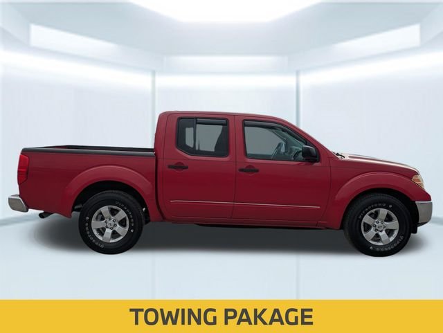 Used 2011 Red Nissan SV image 8
