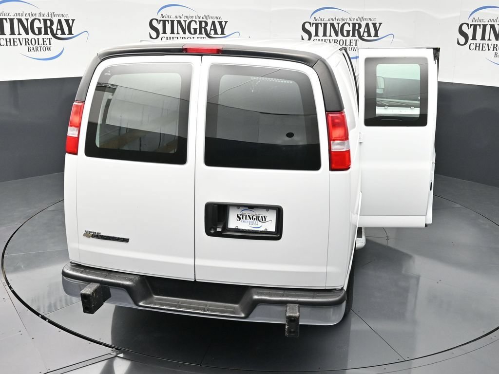 Used 2024 Summit White Chevrolet WT image 38