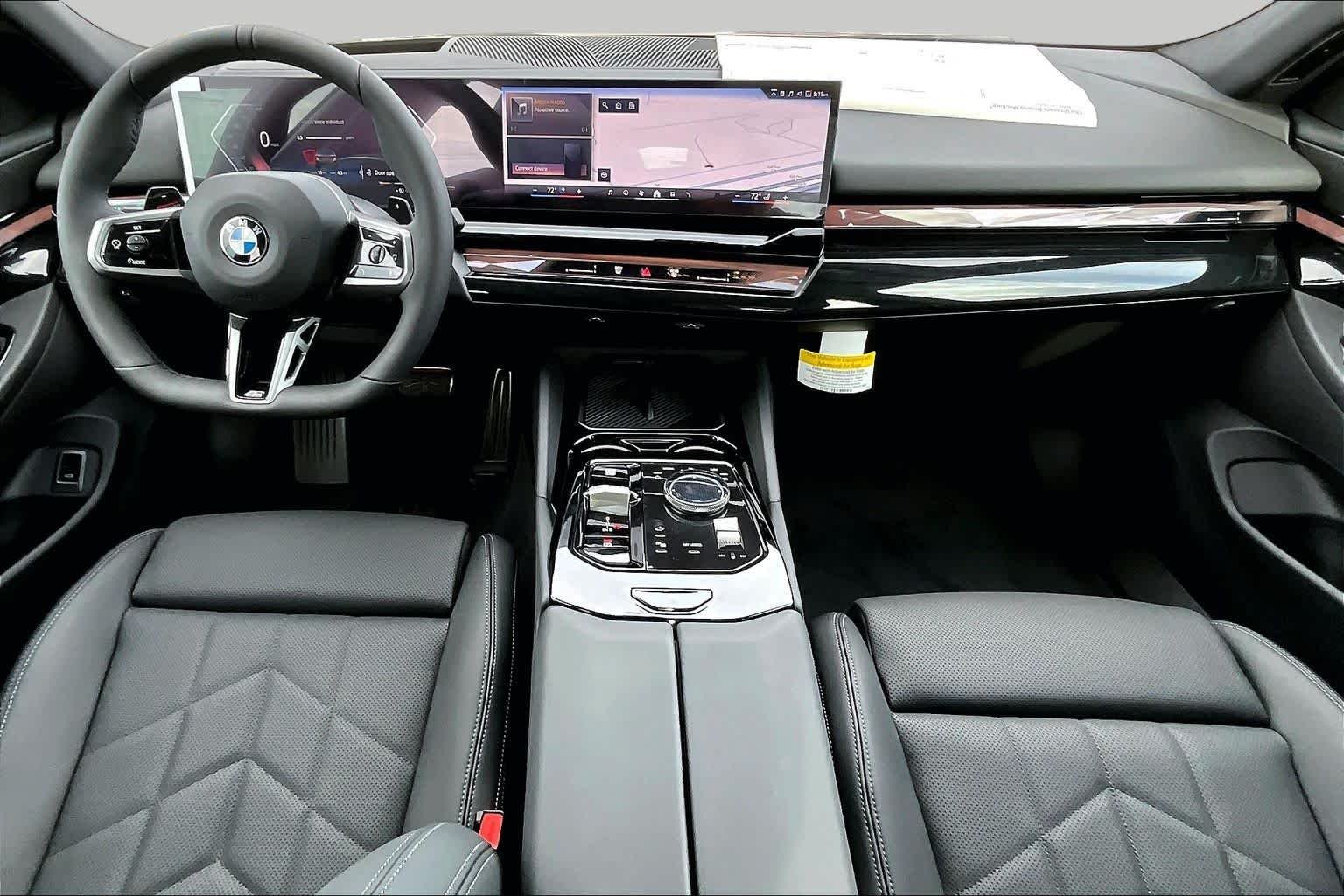 Used 2027 Oxide Grey Metallic BMW 530i image 5