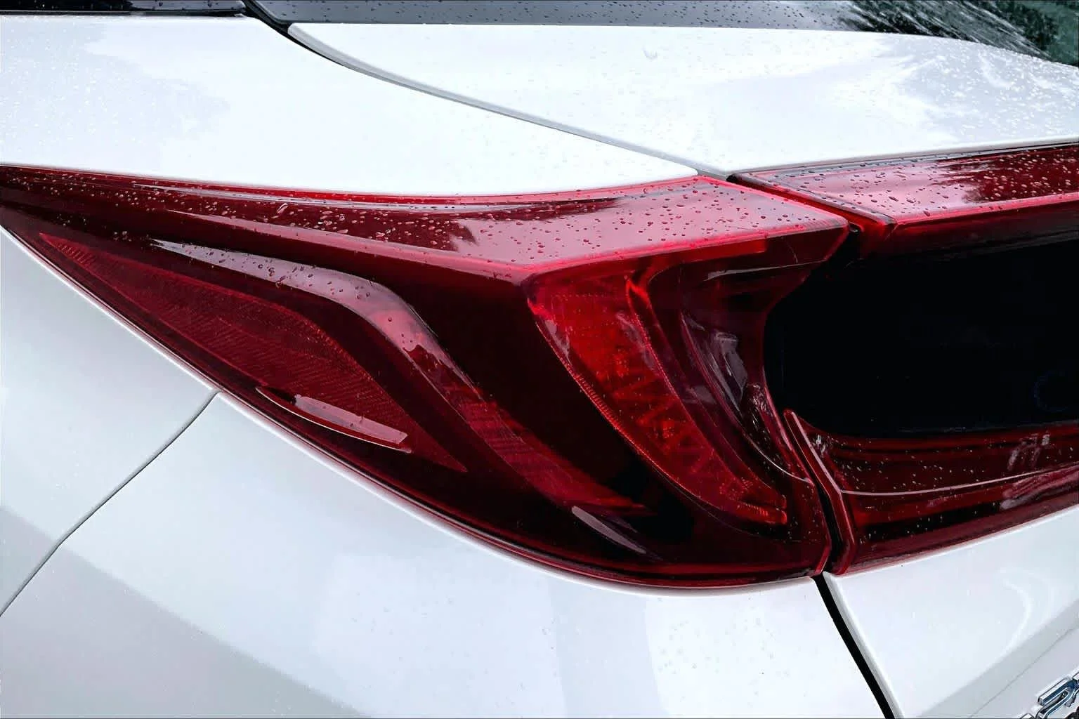 Used 2020 Blizzard Pearl Toyota LE image 26