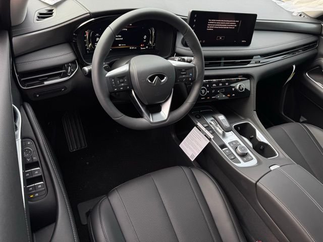 New 2026 DEEP EMERALD INFINITI Luxe FWD image 15