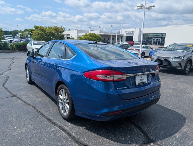 Used 2017 Lightning Blue Ford SE image 2