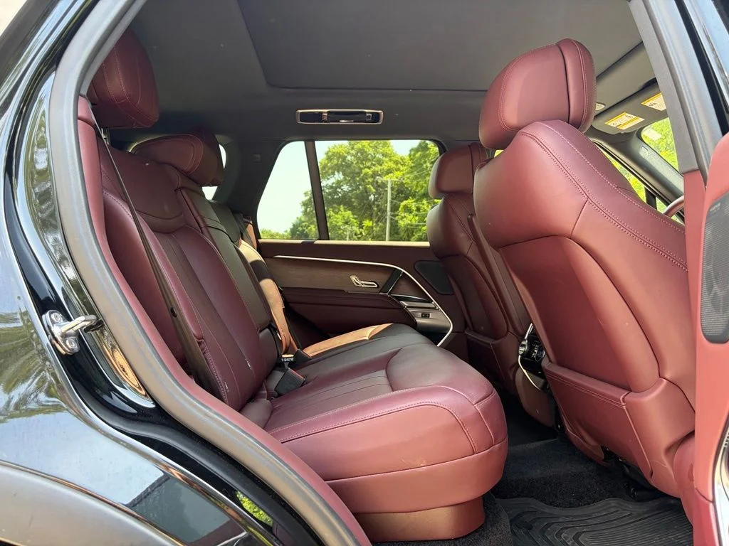 Certified Used 2025 Black Land Rover SE image 18