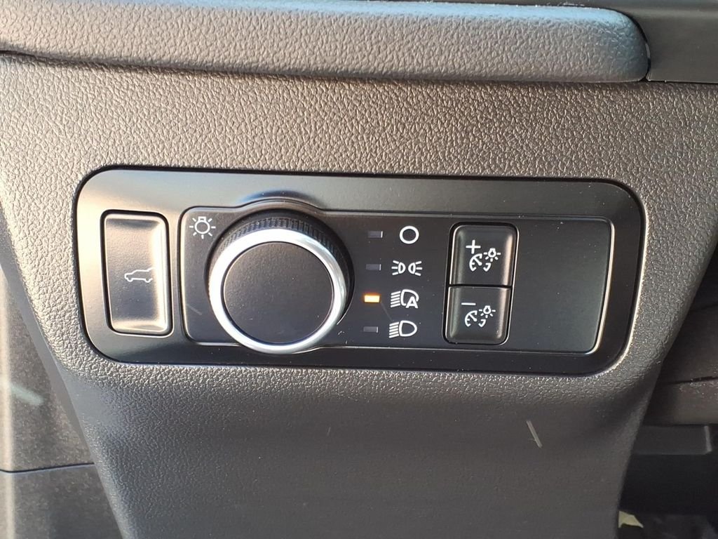Certified Used 2024 Oxford White Ford Active image 19