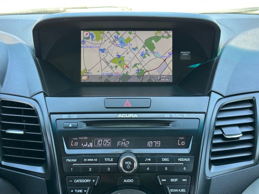 Used 2015  Acura Technology Package image 19
