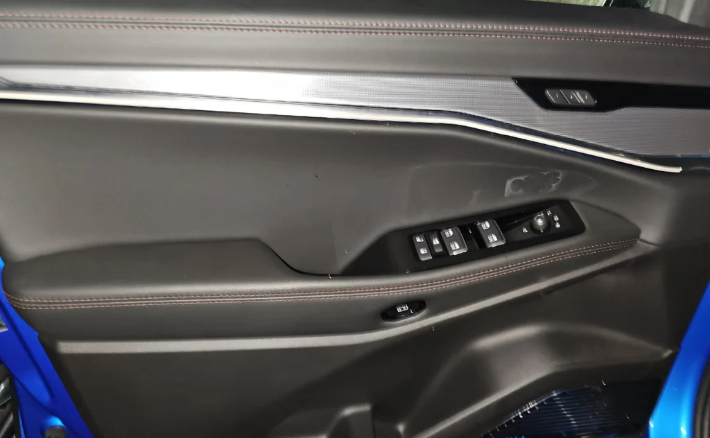 Used 2025 Blue Jeep Launch Edition image 17