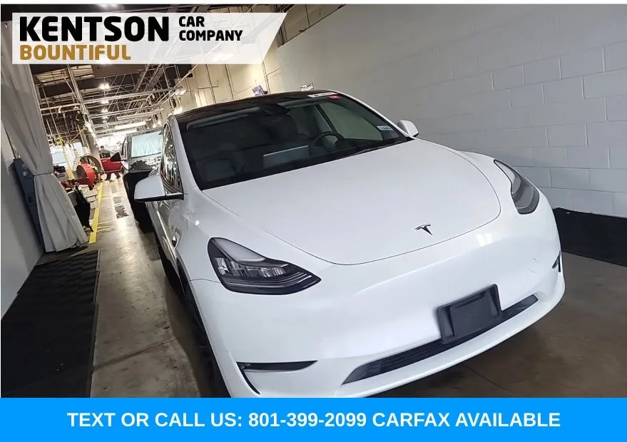 Used 2023 White Tesla Long Range image 2