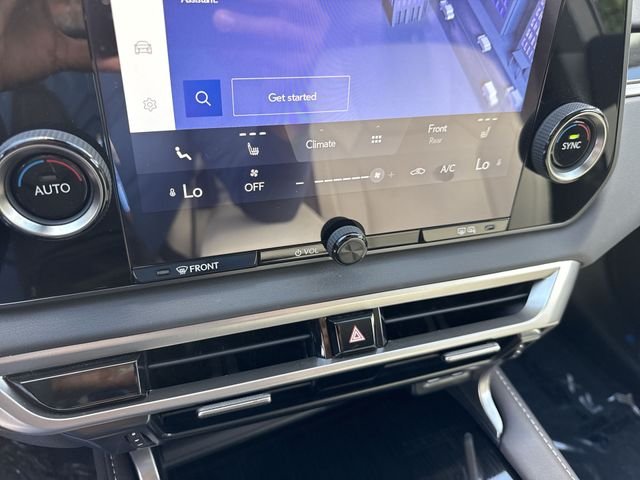 2023 Lexus RX 350 - Photo 19