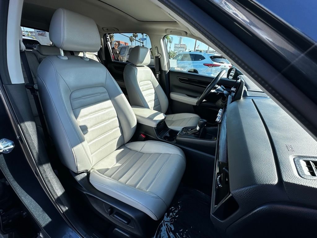 Used 2024 Gray Honda EX-L image 17