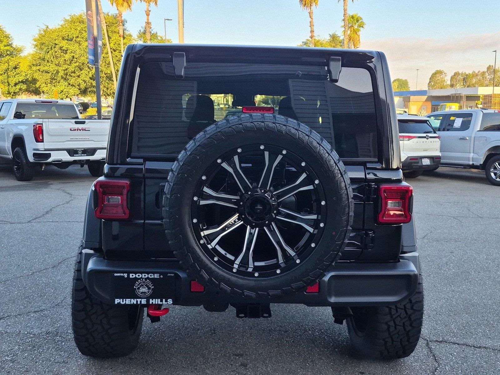 Certified Used 2025 Black Clearcoat Jeep Rubicon image 6