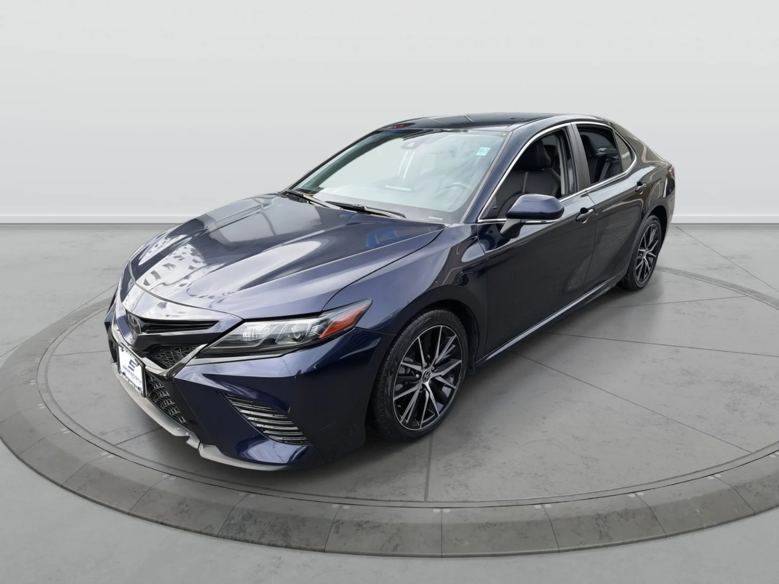 Used 2022 Blue Toyota SE image 3