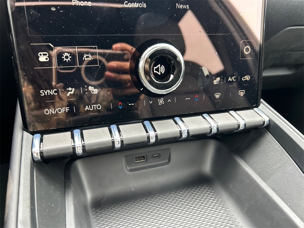 2026 GMC TERRAIN - Image 24