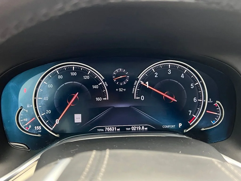 Used 2019 Gray BMW 740i image 17