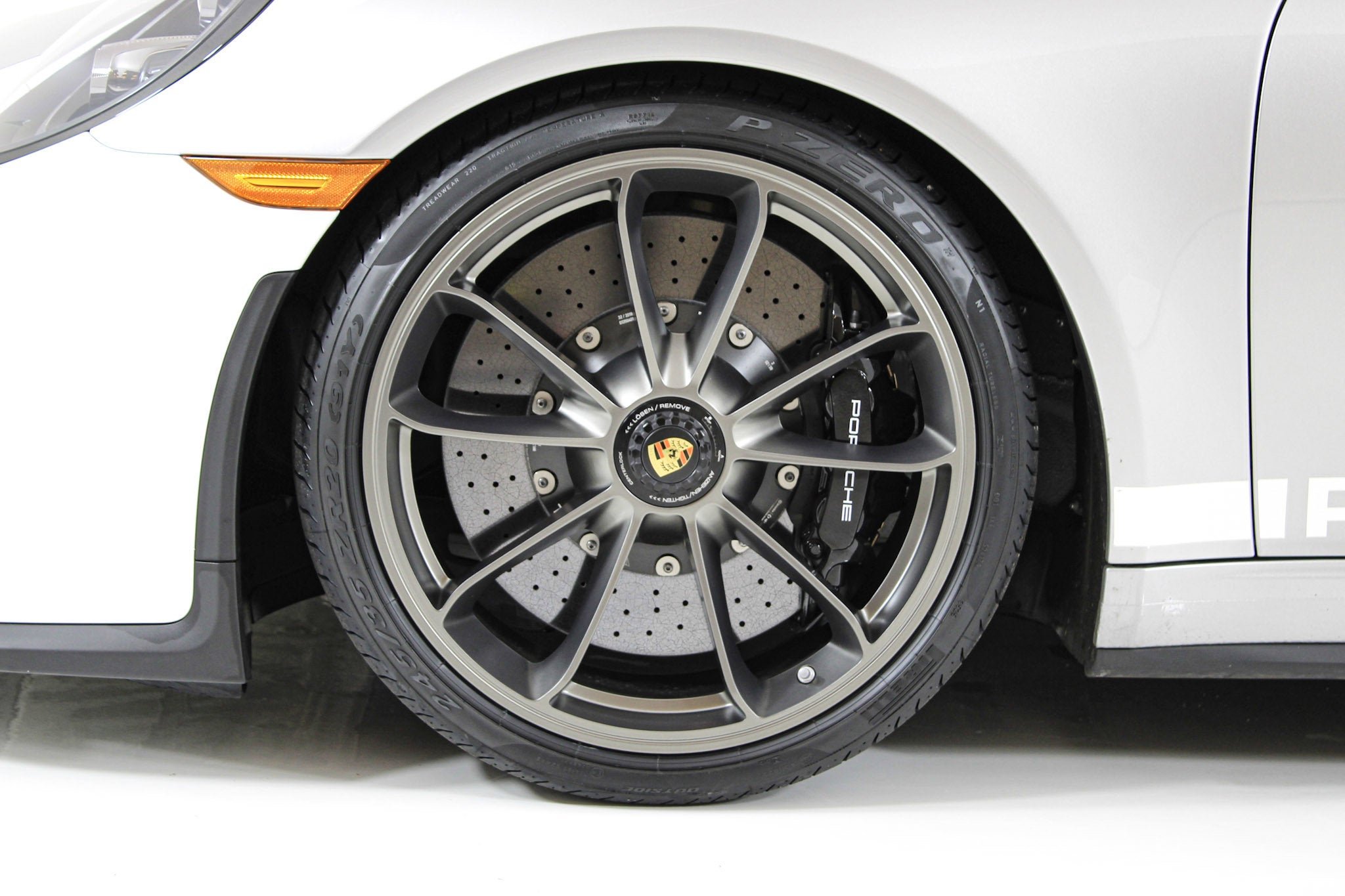2019 Porsche 911 Speedster - Photo 20