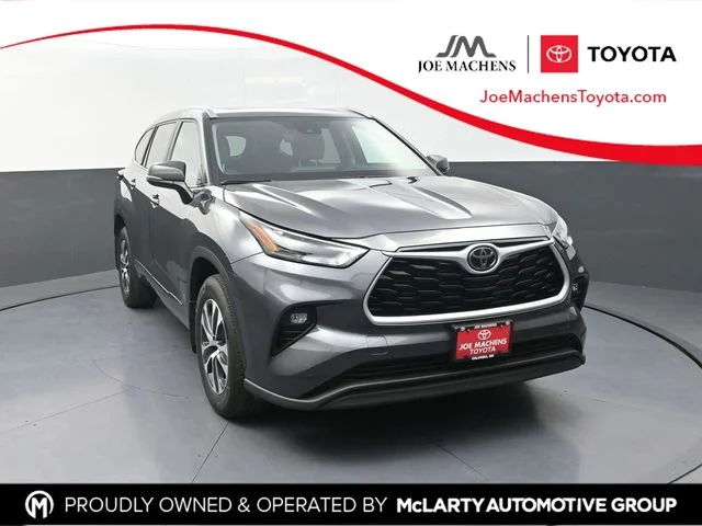 Used 2023 Gray Toyota XLE image 1