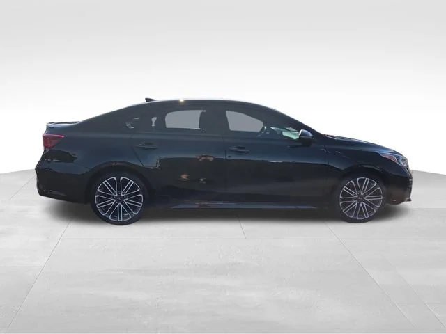 Used 2021 Black Kia GT image 7