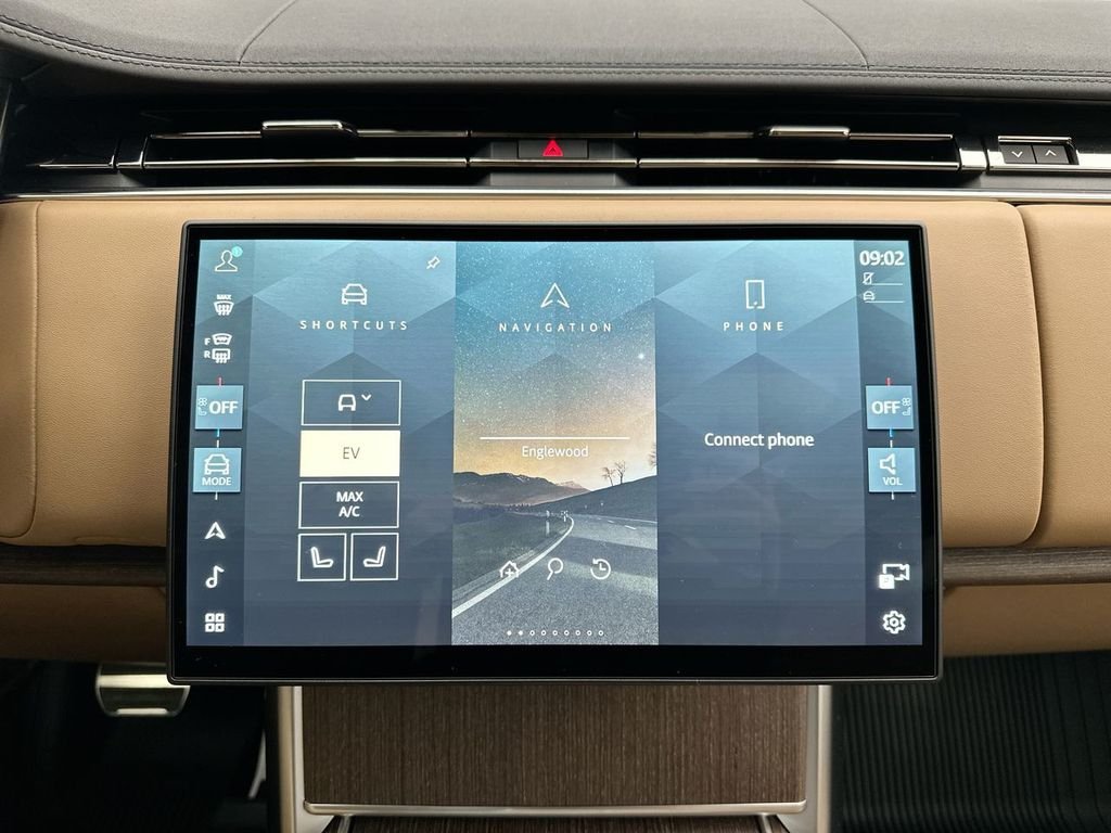 New 2026 Varesine Blue Metallic Land Rover SE image 21