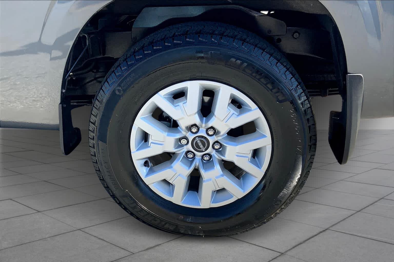 Used 2023 Gun Metallic Nissan SV image 11