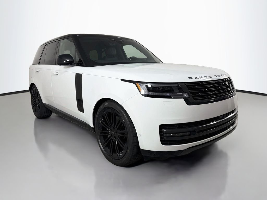 New 2027 Fuji White Land Rover SE image 3