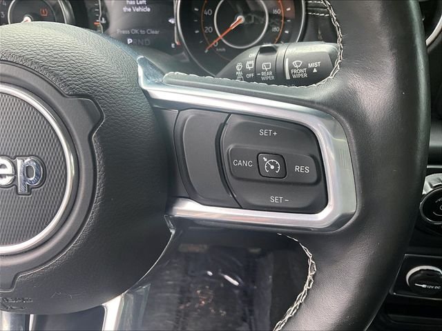 Used 2021 Bright White Clearcoat Jeep Unlimited Sahara image 24