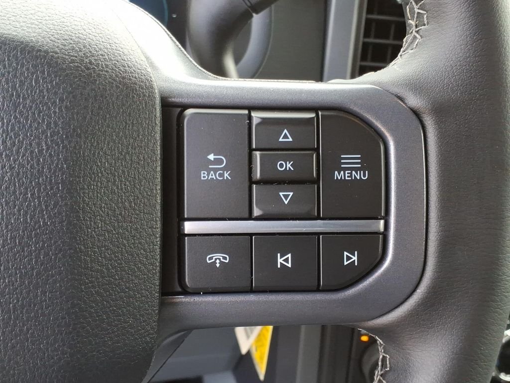 New 2026 Agate Black Metallic Ford XLT image 25