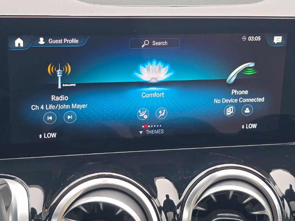 Certified Used 2023  Mercedes-Benz GLB 250 image 34