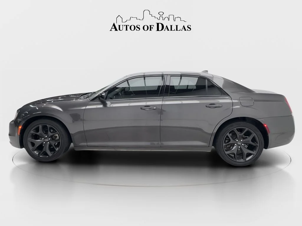 Used 2023 Gray Chrysler Touring image 6
