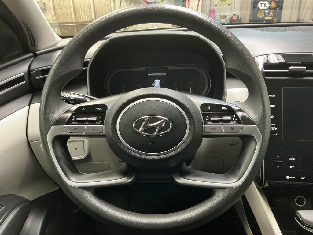 Used 2024  Hyundai SEL image 20