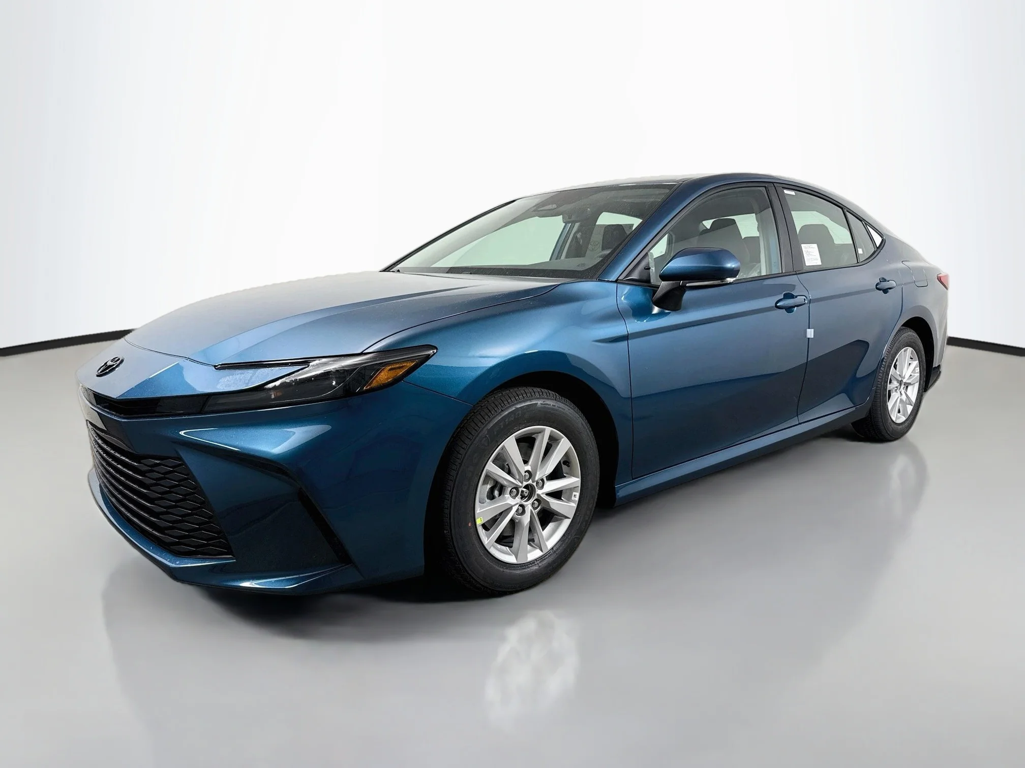 New 2026 Ocean Gem Toyota LE image 3