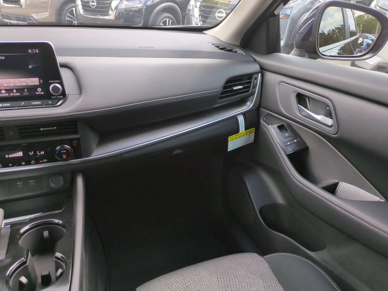 2026 Nissan Rogue SV - Photo 14