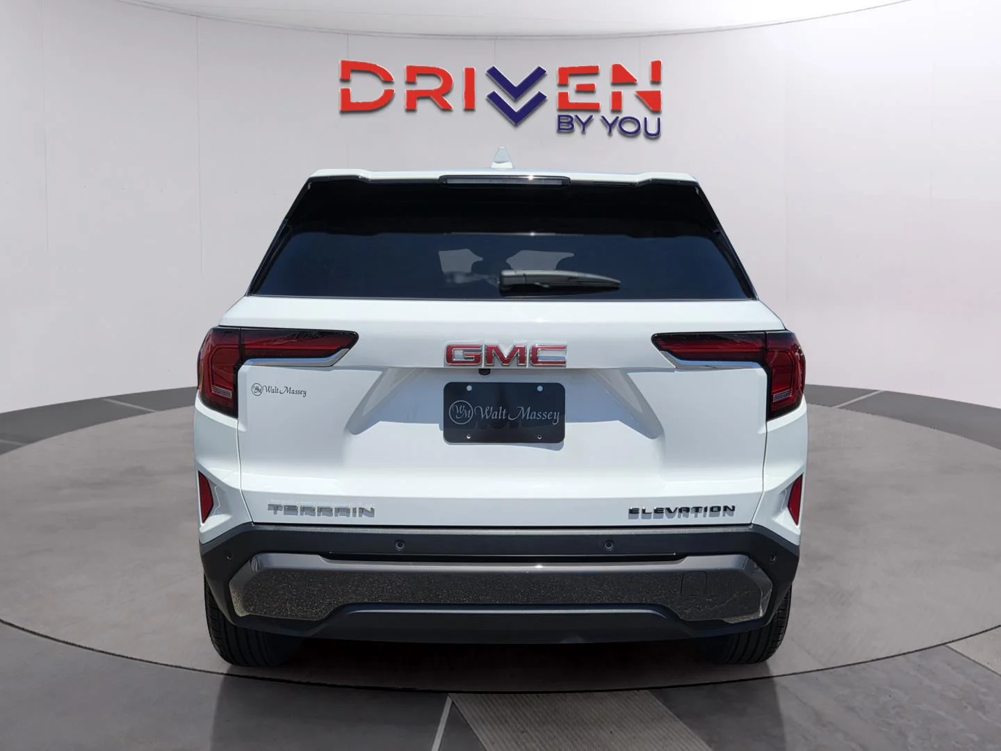 Used 2026 Summit White GMC FWD Elevation image 4