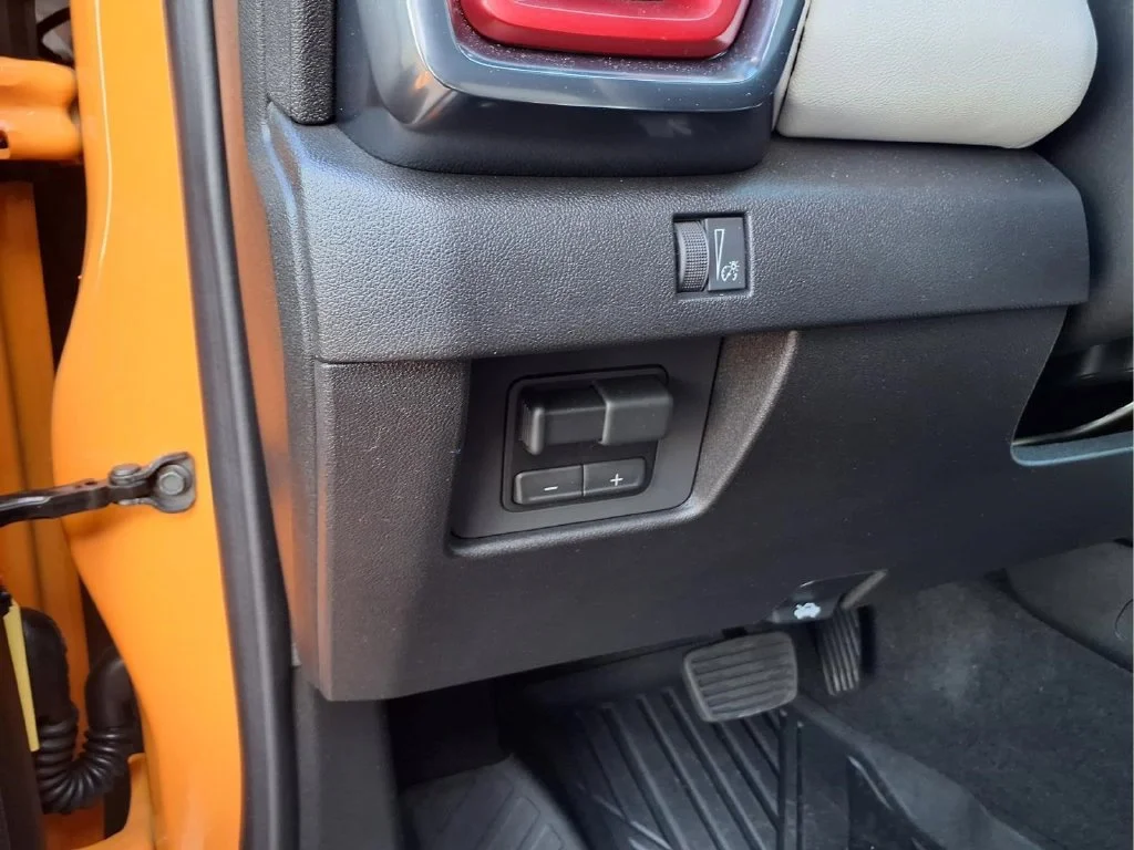 Used 2026 Orange GMC AT4X image 22