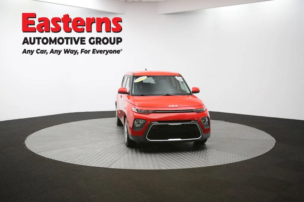 Used 2022 Red Kia LX image 49