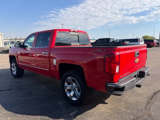 Used 2018 RED HOT Chevrolet LTZ image 5