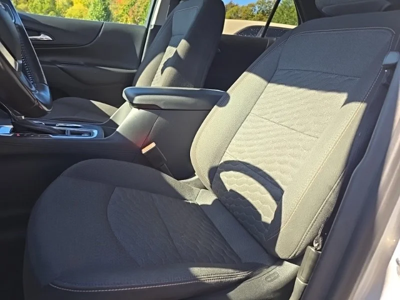 Used 2021 Silver Chevrolet LT image 24