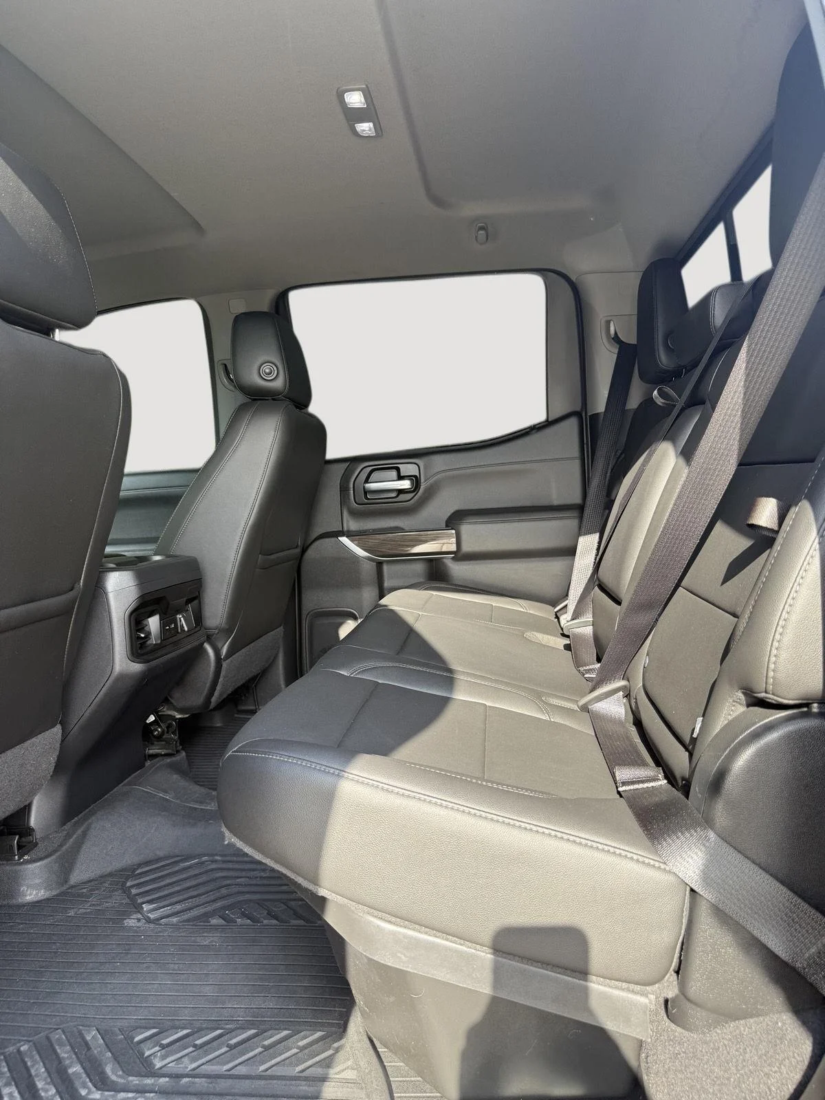 Used 2020 Northsky Blue Metallic Chevrolet LT Trail Boss image 19