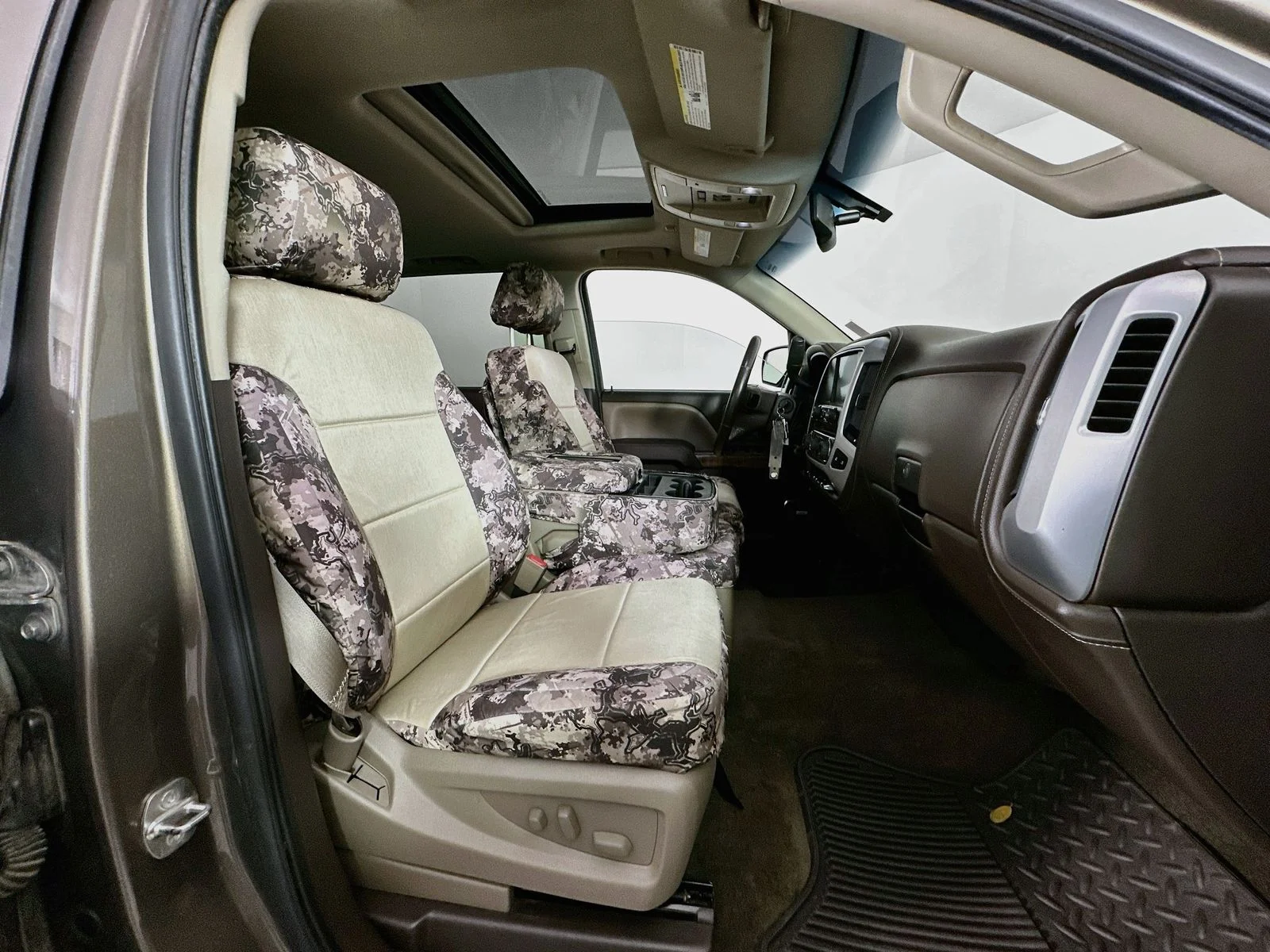 Used 2015 Bronze Alloy Metallic GMC SLT image 30