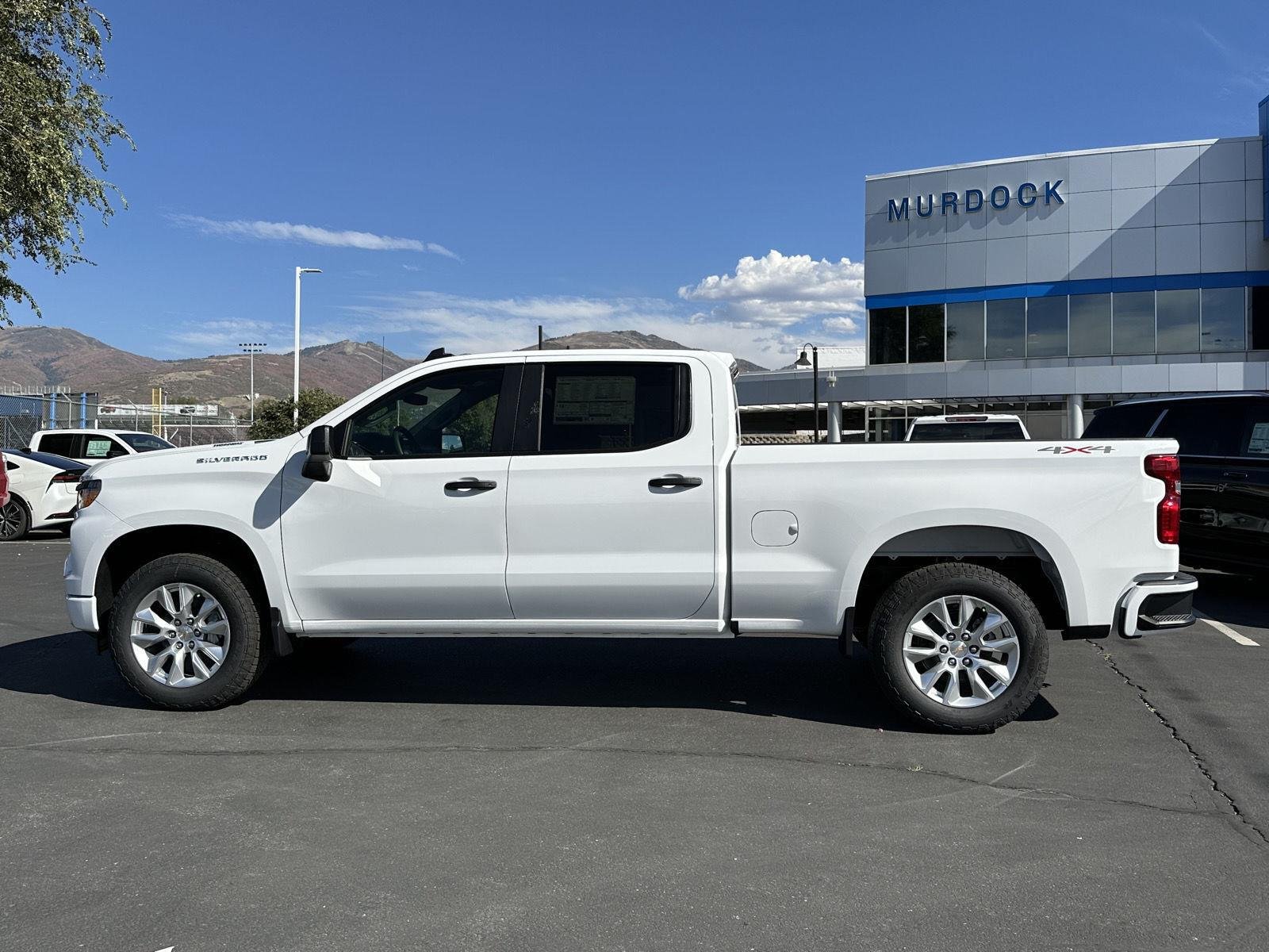 New 2026 Summit White Chevrolet Custom image 13