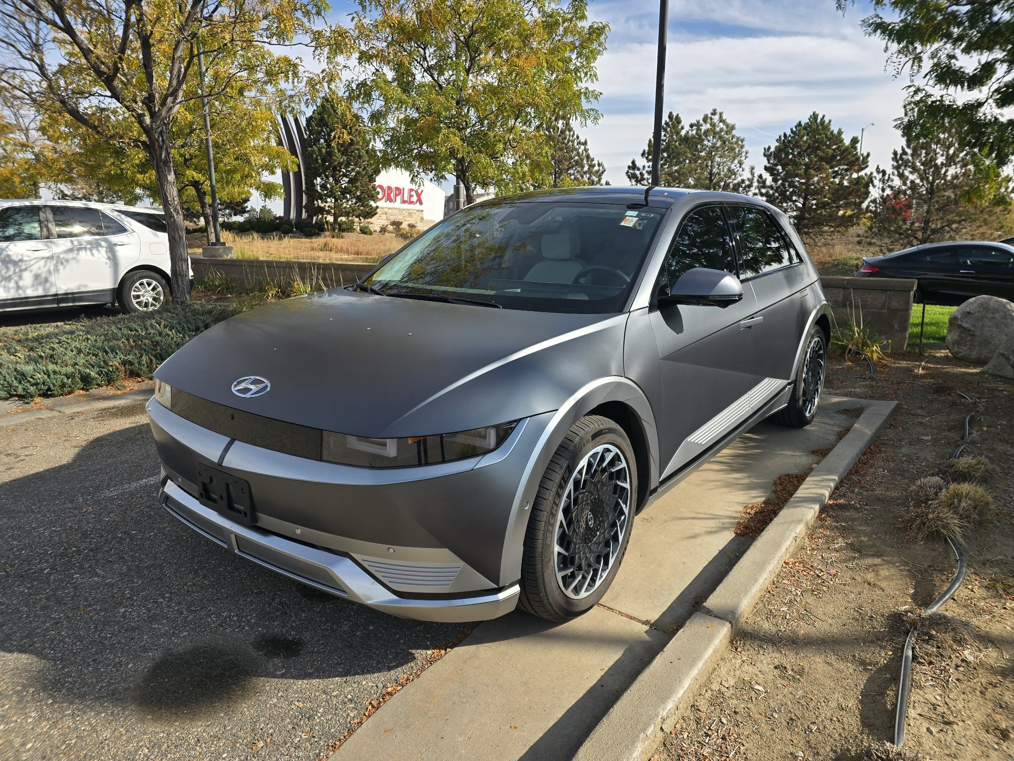Used 2024 Shooting Star (Matte Gray) Hyundai Limited image 12