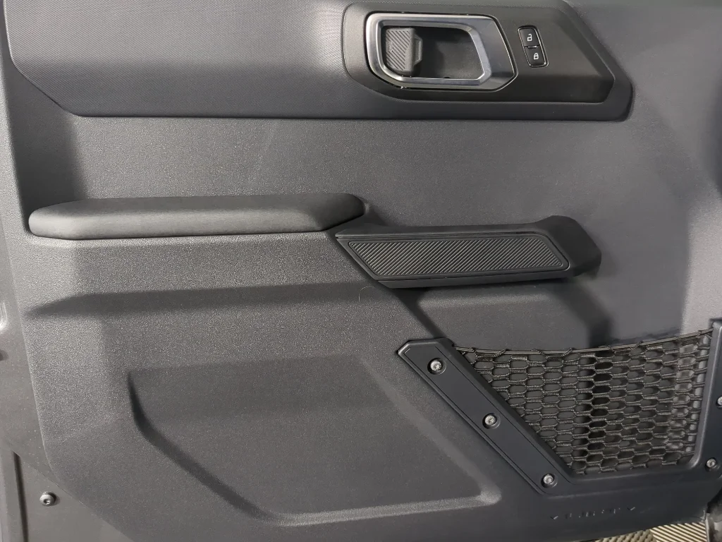 2025 Ford Bronco 4-Door Base - Photo 11